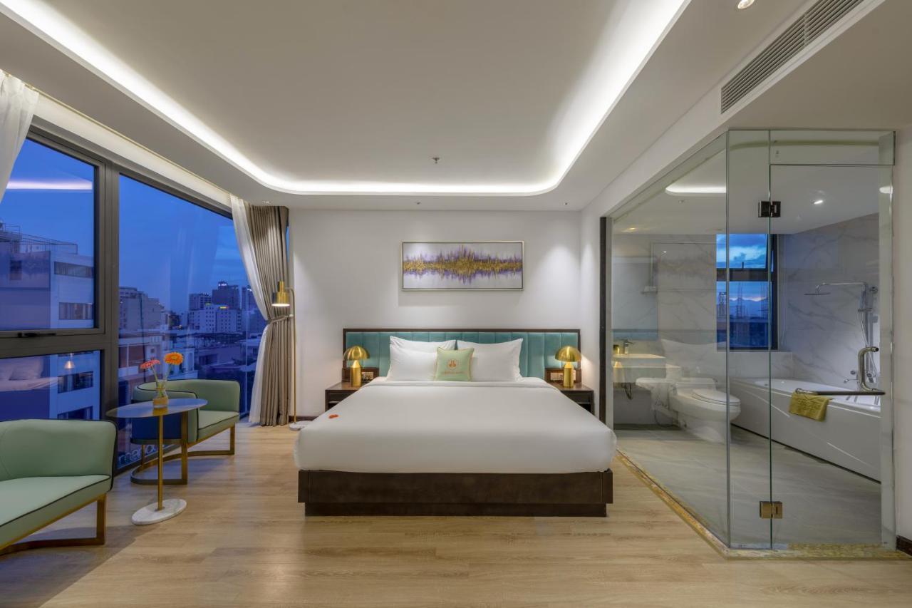 Cordial Grand Hotel Da Nang Beach Extérieur photo