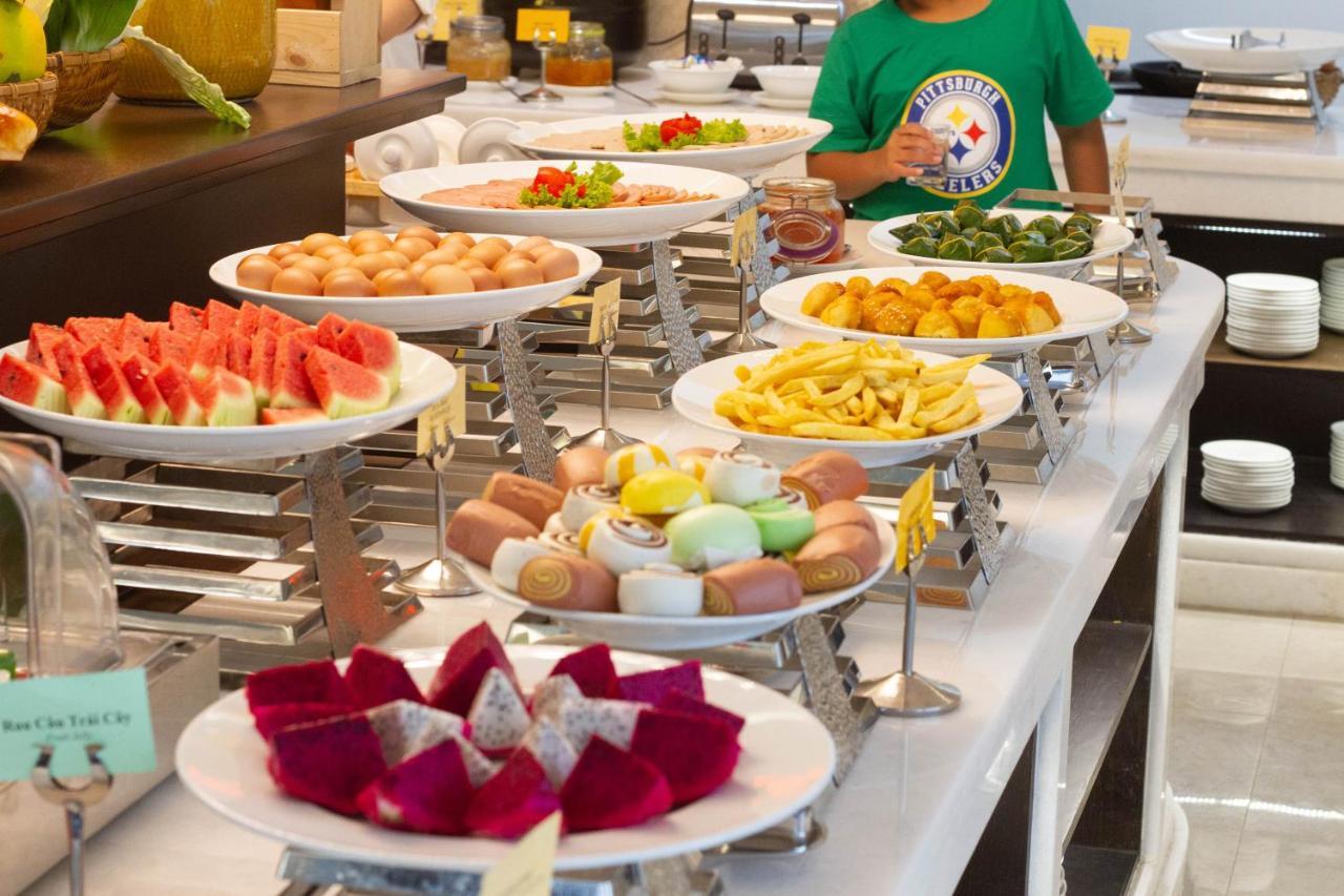 Cordial Grand Hotel Da Nang Beach Extérieur photo
