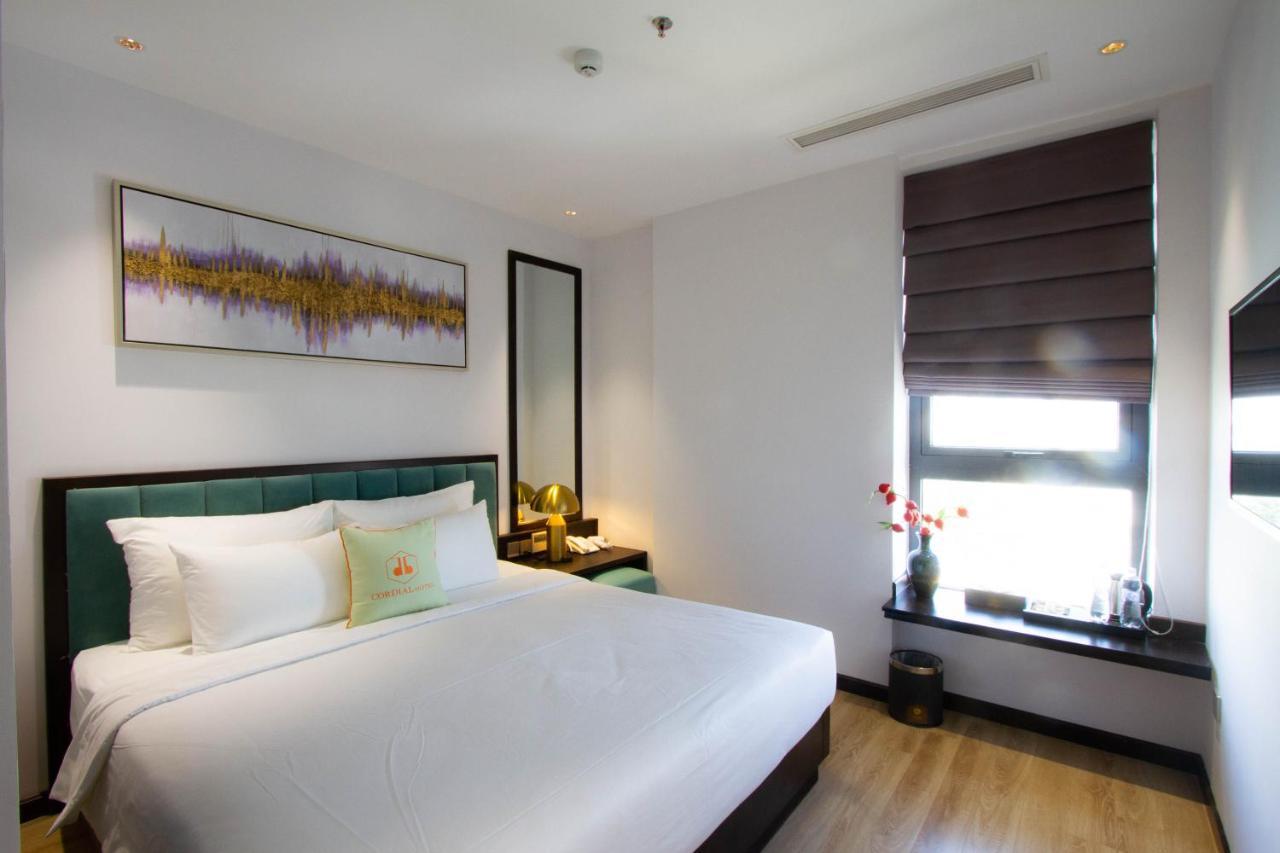 Cordial Grand Hotel Da Nang Beach Extérieur photo