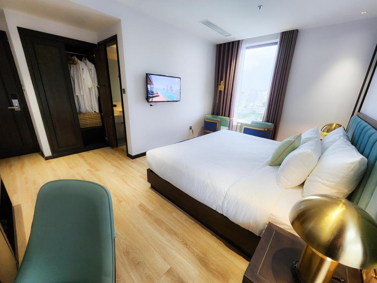 Cordial Grand Hotel Da Nang Beach Extérieur photo