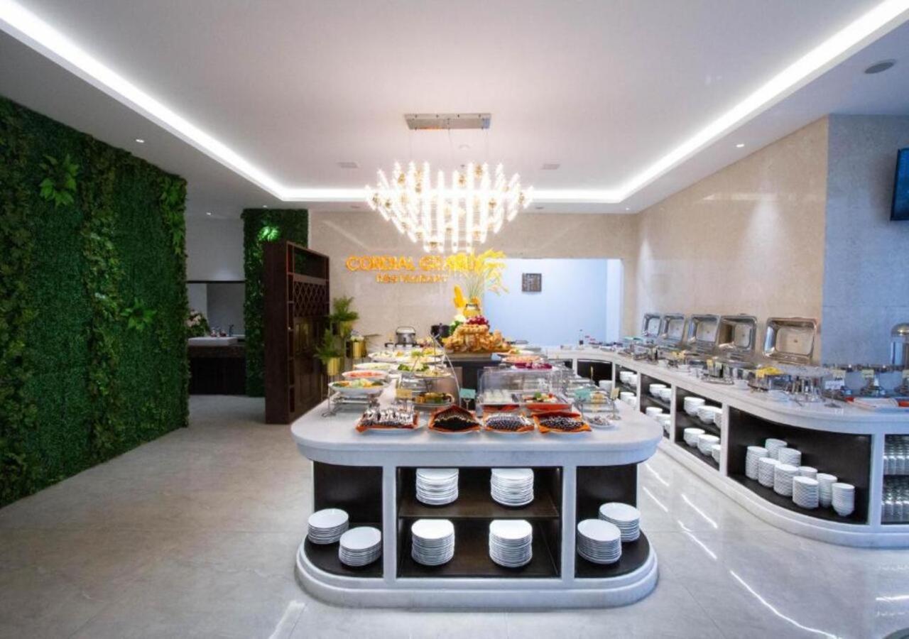 Cordial Grand Hotel Da Nang Beach Extérieur photo