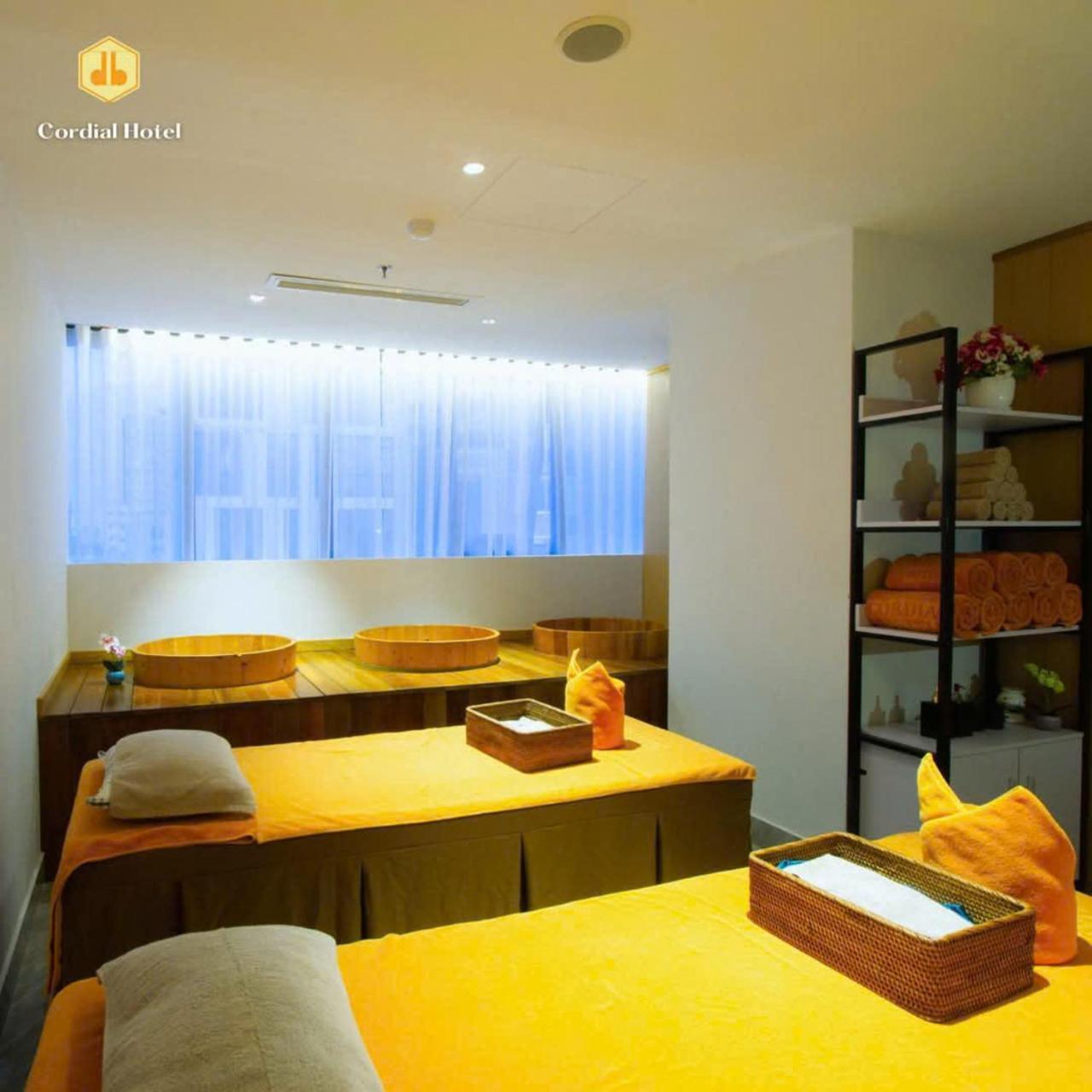 Cordial Grand Hotel Da Nang Beach Extérieur photo